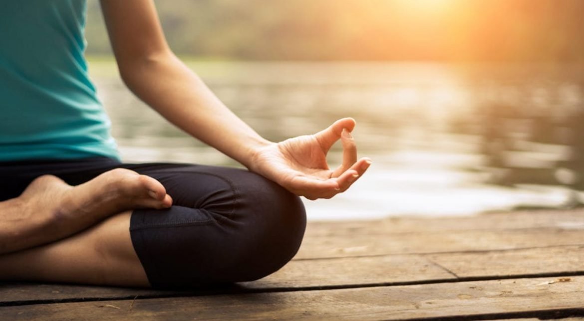 How can yoga help you lose weight?